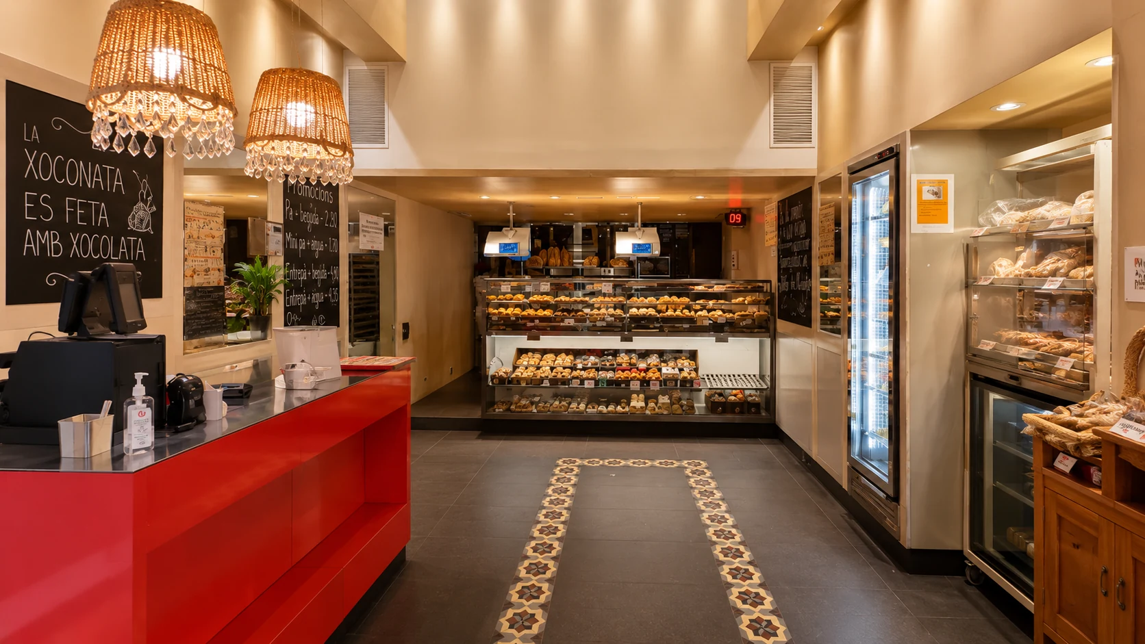 Forn Mistral Sant Antoni Barcelona bakery interior with pastry counter